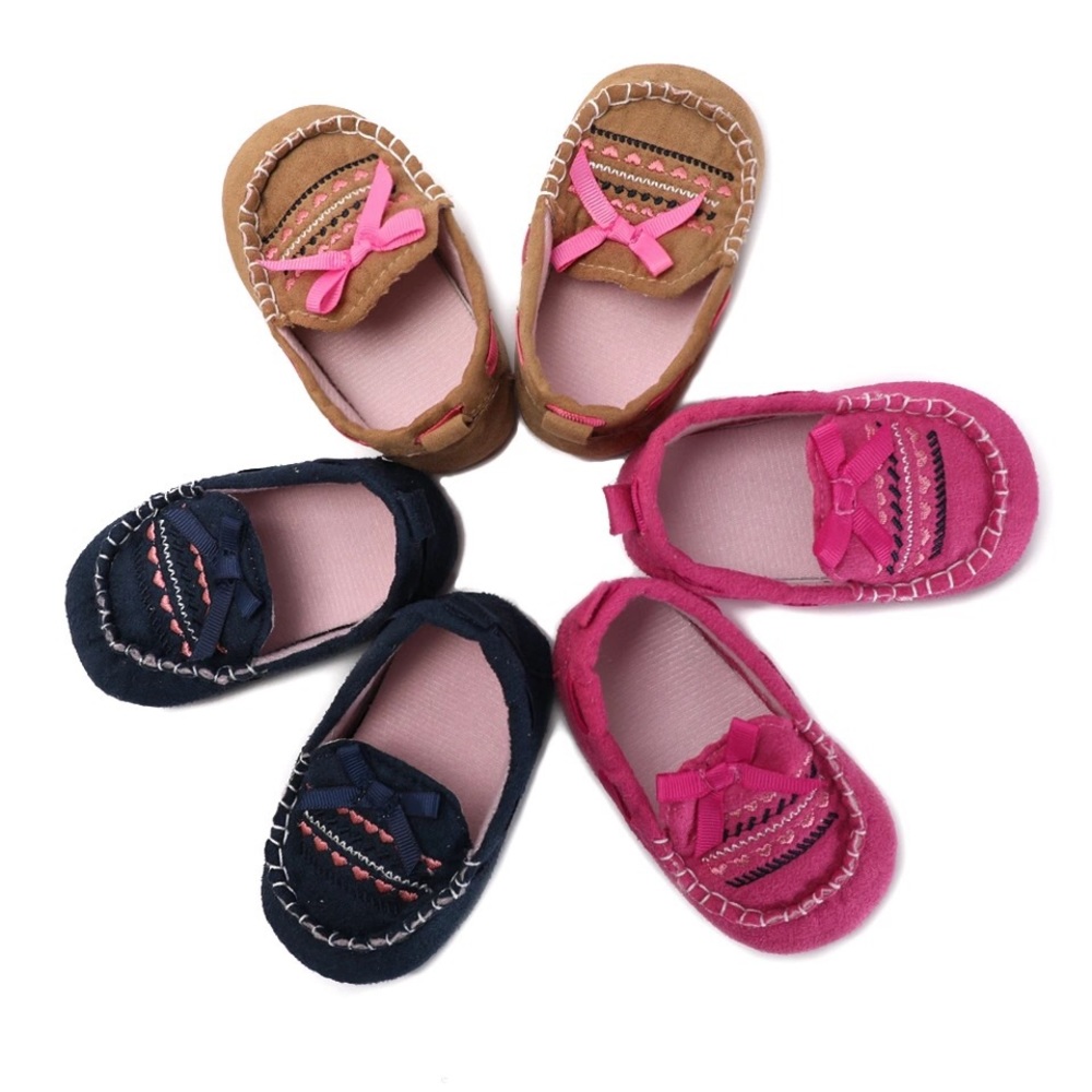 NEW Baby Moccasin Slippers in Pink - Picture 4 of 6